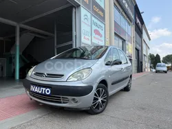 Gris / plata Usado 2001 Citroën Xsara Exclusive Berlina | 1999 € (Un poco caro)