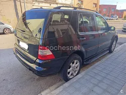 Negro Usado 2003 Mercedes ML270 Edition SUV | 3900 € (Buen precio)
