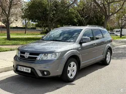 Gris / plata Usado 2012 Fiat Freemont Urban SUV | 11.600 € (Precio justo)