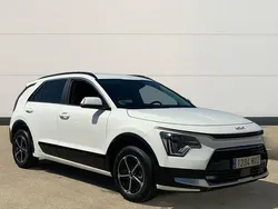 Blanco Usado 2024 Kia Niro SUV | 30.000 € (Caro)