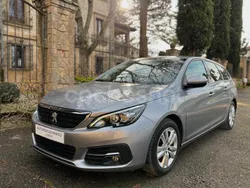 Gris / plata Usado 2021 Peugeot 308 Active Familiar | 12.400 € (Precio justo)