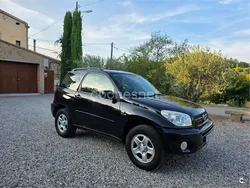 Negro Usado 2004 Toyota RAV4 Luna SUV | 7900 € (Precio justo)