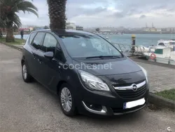Gris / plata Usado 2014 Opel Meriva Selective Monovolumen | 7999 € (Precio justo)