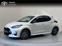 Usado 2021 Toyota Yaris Hybrid Style Monovolumen | 20.400 € (Precio justo)