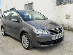 Gris / plata Usado 2009 VW Touran Monovolumen | 6500 € (Buen precio)
