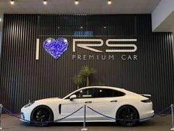 Blanco Usado 2018 Porsche Panamera 4 Berlina | 57.990 € (Un poco caro)