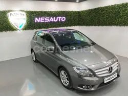 Gris / plata Usado 2013 Mercedes B220 Monovolumen | 11.900 €