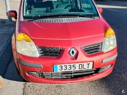 Rojo Usado 2005 Renault Modus Dynamique Monovolumen | 2500 €