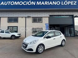 Blanco Usado 2016 Peugeot 208 Access Utilitario | 6500 € (Precio justo)