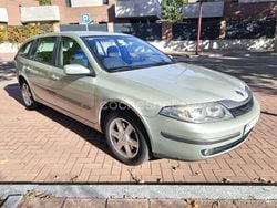 Gris / plata Usado 2002 Renault Laguna II Dynamique Berlina | 1950 € (Precio justo)