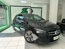 Negro Usado 2021 Mercedes B180 Monovolumen | 18.900 € (Super precio)