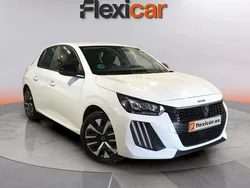 Blanco Usado 2024 Peugeot 208 Active Utilitario | 14.190 € (Precio justo)