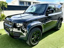 Negro Usado 2023 Land Rover Defender SE SUV | 70.900 € (Super precio)