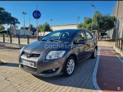 Gris / plata Usado 2007 Toyota Auris Luna Berlina | 5000 € (Precio justo)