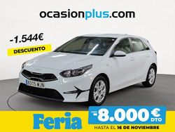 Blanco Usado 2023 Kia Ceed | 16.990 € (Precio justo)