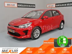 Granate Usado 2023 Kia Rio Berlina | 15.990 € (Precio justo)