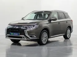 Usado 2021 Mitsubishi Outlander P-HEV | 24.490 € (Un poco caro)