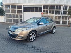 Beige Usado 2010 Renault Mégane Dynamique Berlina | 4399 € (Super precio)