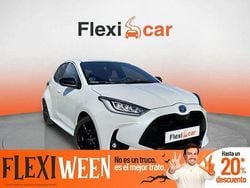 Blanco Usado 2023 Toyota Yaris Hybrid Sport Berlina | 21.750 € (Precio justo)