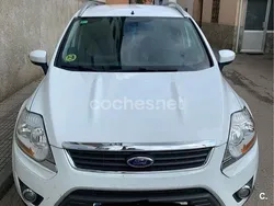 Blanco Usado 2010 Ford Kuga Trend SUV | 7000 € (Precio justo)