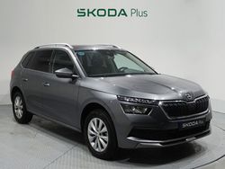 Gris / plata Usado 2022 Skoda Kamiq Ambition SUV | 20.500 € (Un poco caro)