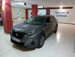 Gris Usado 2021 Peugeot 2008 Active SUV | 18.900 € (Caro)