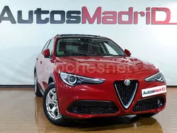 Rojo Usado 2018 Alfa Romeo Stelvio Executive SUV | 23.990 € (Buen precio)