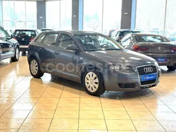 Gris / plata Usado 2005 Audi A3 Sportback Attraction Berlina | 7950 € (Un poco caro)