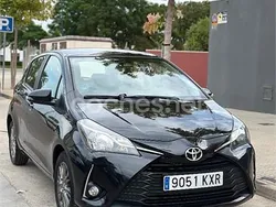 Negro Usado 2019 Toyota Yaris City Berlina | 13.500 € (Un poco caro)