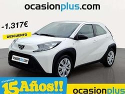 Blanco Usado 2023 Toyota Aygo Play Utilitario | 12.500 € (Precio justo)