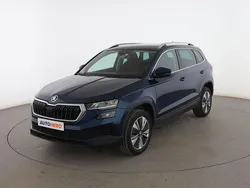 Verde Usado 2022 Skoda Karoq Ambition SUV | 23.599 € (Precio justo)