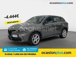 Gris / plata Usado 2022 Alfa Romeo Tonale Sprint SUV | 24.800 € (Precio justo)