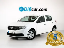 Blanco Usado 2018 Dacia Sandero Ambiance Utilitario | 9490 € (Precio justo)
