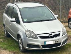 Gris Usado 2007 Opel Zafira Enjoy Monovolumen | 3490 € (Precio justo)