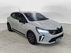Blanco Usado 2024 Mitsubishi Colt Motion Berlina | 15.900 € (Precio justo)