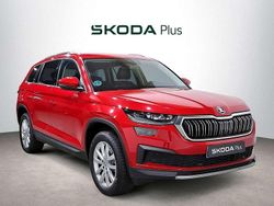 Rojo Usado 2022 Skoda Kodiaq Style SUV | 32.990 € (Precio justo)