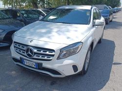 Blanco Usado 2019 Mercedes GLA180 SUV | 17.950 € (Buen precio)