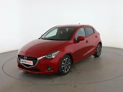 Rojo Usado 2016 Mazda 2 Luxury Berlina | 11.799 € (Precio justo)