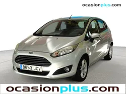 Gris plata Usado 2015 Ford Fiesta Trend Utilitario | 7350 € (Buen precio)