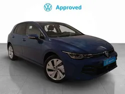 Azul Nuevo 2025 VW Golf VIII Match Berlina | 38.900 € (Un poco caro)