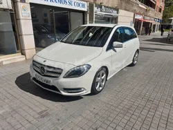 Blanco Usado 2012 Mercedes B200 Monovolumen | 9990 € (Buen precio)