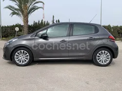 Gris / plata Usado 2019 Peugeot 208 Signature Sky Utilitario | 12.899 € (Caro)