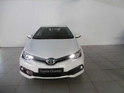 Blanco Usado 2015 Toyota Auris Touring Sports Familiar | 13.490 € (Precio justo)
