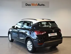 Negro Usado 2024 Seat Arona Style SUV | 20.490 € (Un poco caro)