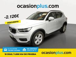 Gris Usado 2021 Volvo XC40 Momentum SUV | 23.390 € (Precio justo)