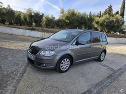 Gris / plata Usado 2009 VW Touran Advance Monovolumen | 7900 € (Precio justo)