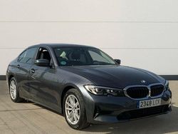 Gris / plata Usado 2019 BMW 318 Executive Berlina | 24.500 € (Un poco caro)