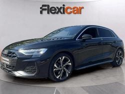 Gris Usado 2024 Audi A3 Sportback Advanced Utilitario | 28.790 € (Precio justo)