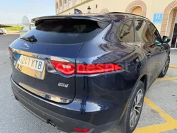 Azul Usado 2019 Jaguar F-Pace Prestige SUV | 22.700 € (Un poco caro)