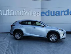 Gris Usado 2019 Lexus NX300h Business Edition SUV | 28.500 € (Precio justo)